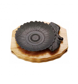 Cast Iron Sunflower Sizzling Plate with Wooden Underliner
